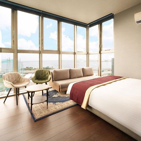 Hotel Sansui Naha Ryukyu Onsen Naminoue-No-Yu Esterno foto