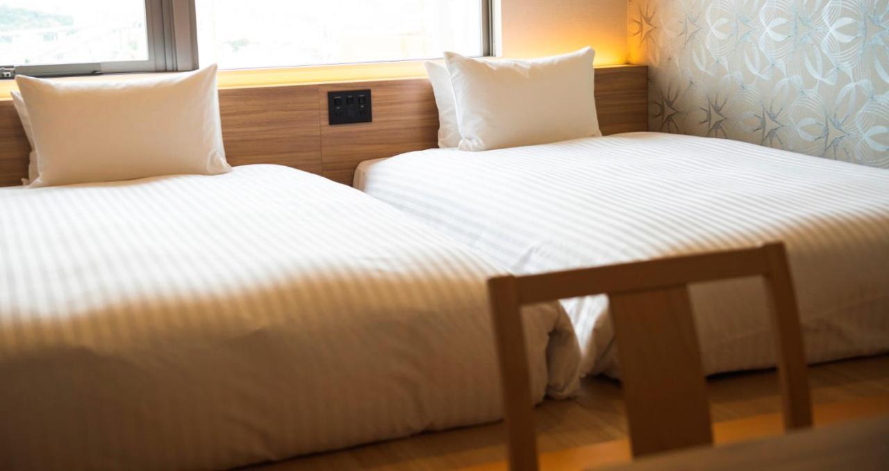 Hotel Sansui Naha Ryukyu Onsen Naminoue-No-Yu Esterno foto